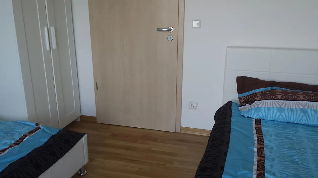 Frankfurt Penthouse And Roofgarden Daire Frankfurt am Main Almanya