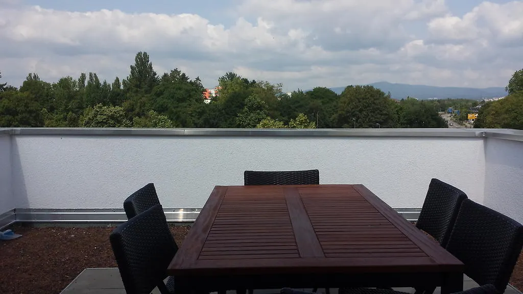 Frankfurt Penthouse And Roofgarden Apartament Frankfurt nad Menem